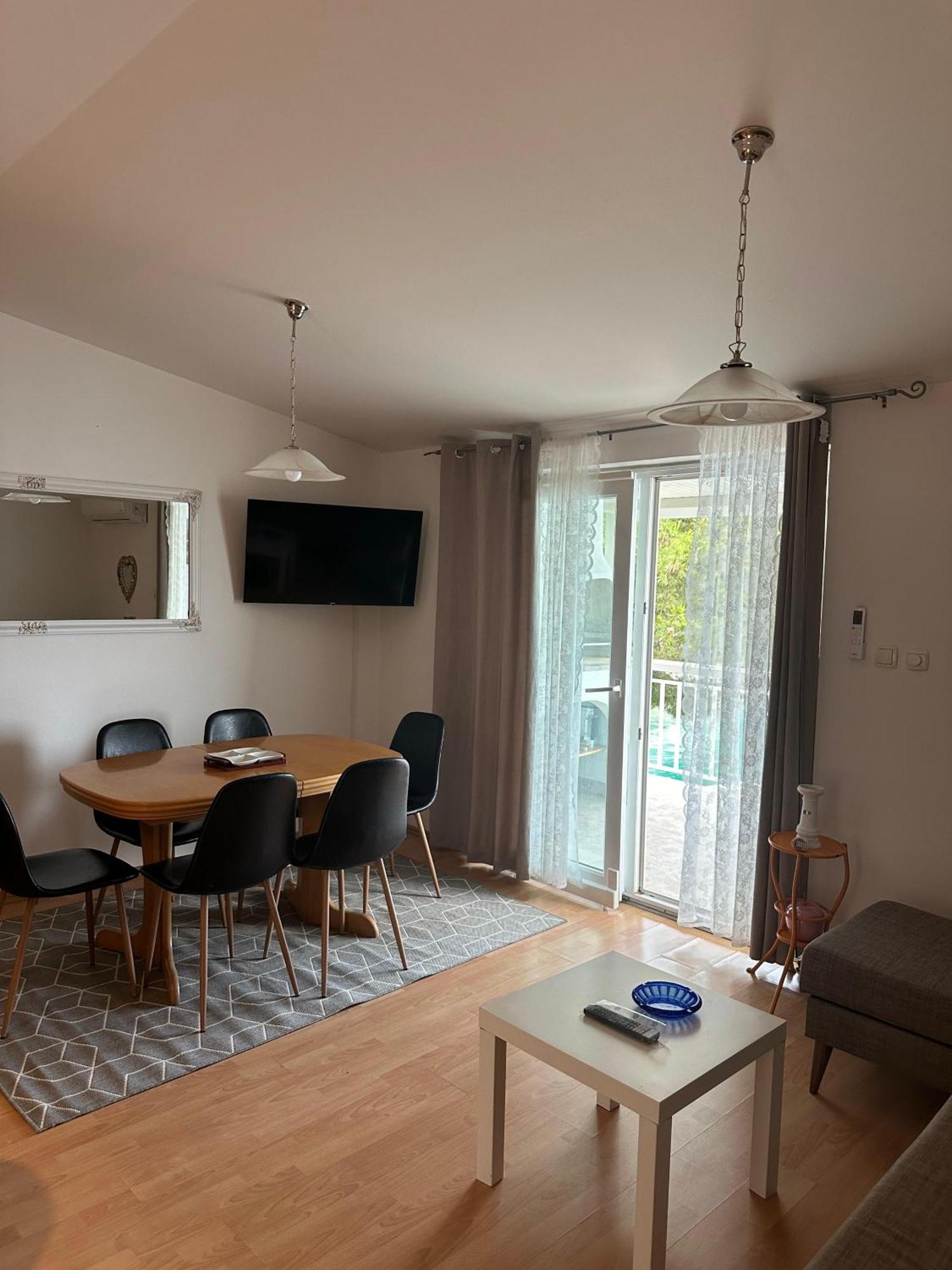 Apartman Bebic Klek Bagian luar foto