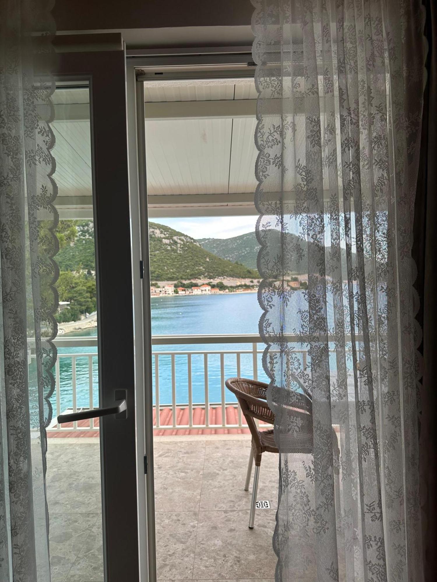 Apartman Bebic Klek Bagian luar foto